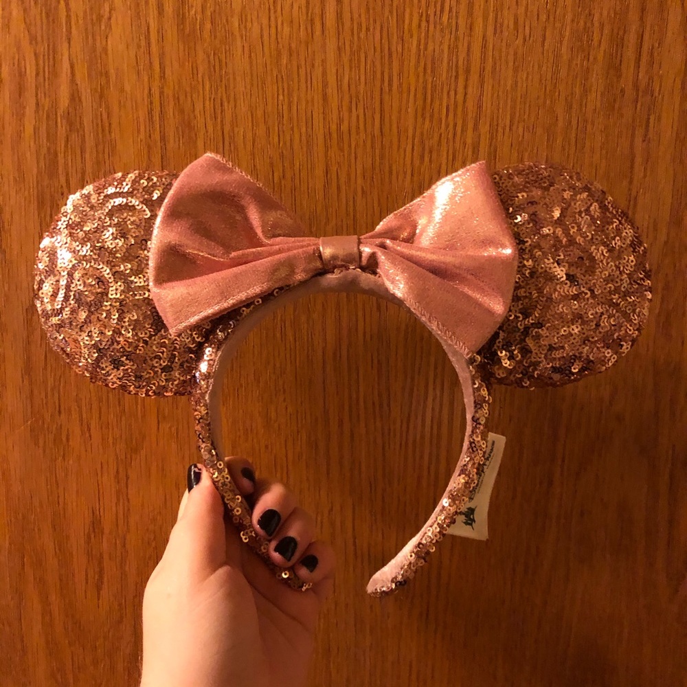 Disney Rose Gold Minnie Ears